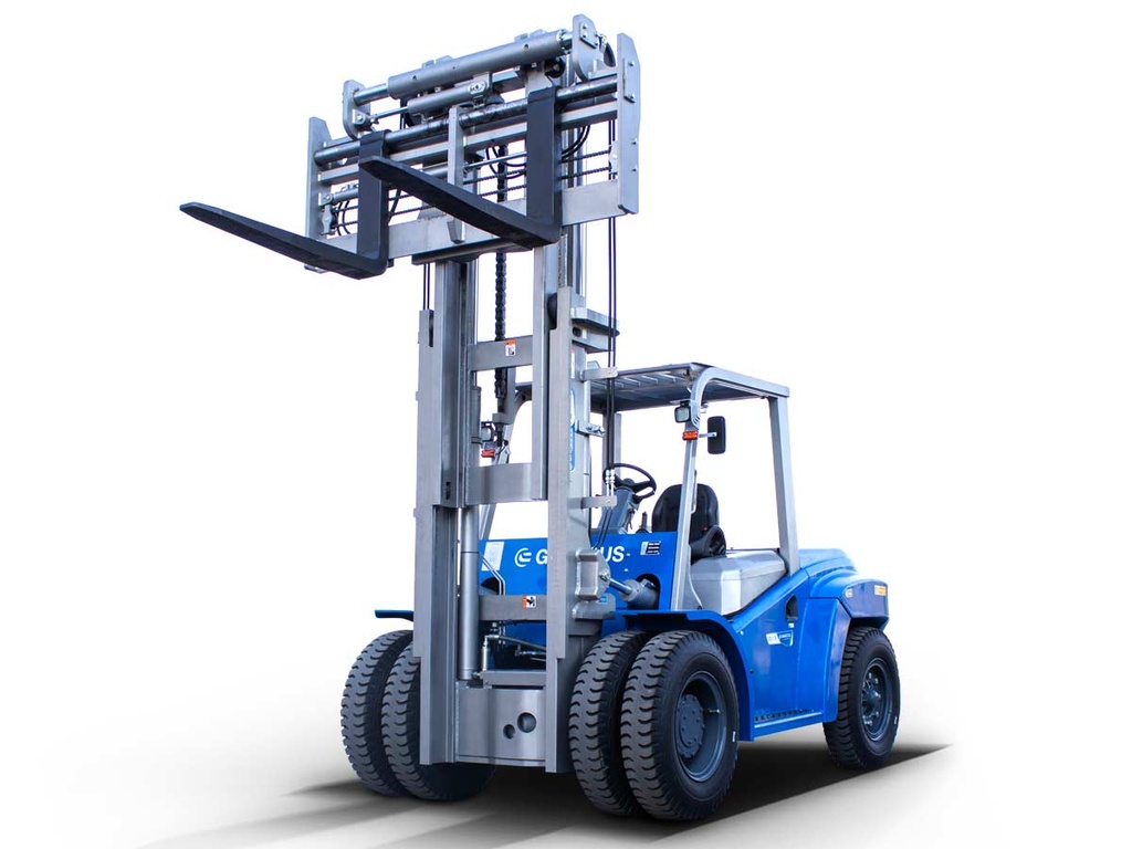[10000371] Clark 10.0T Stage V diesel | Duplex 3000 mm | deplasare laterală hidraulică | reglare hidraulică a poziției furcilor | furci de 1220 mm